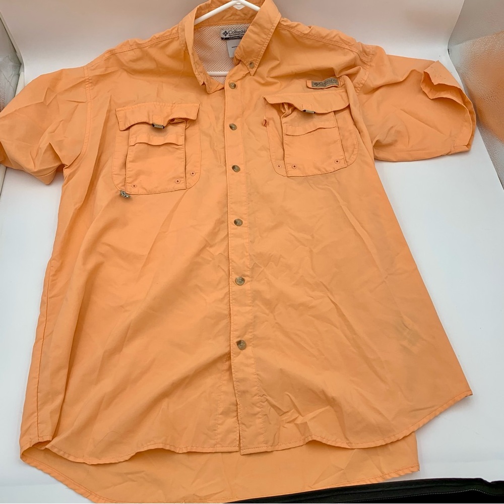 Columbia PFG Vented Fishing Shirt Men L Peach Orange Short Sleeve Multi Pocket